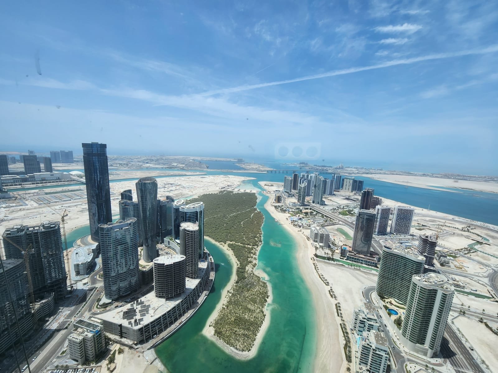 Stunning 4-Bedroom Apartment for Rent in Sky Tower, Al Reem Island