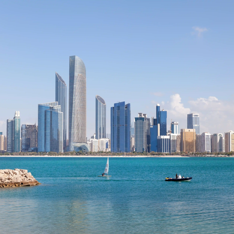Abu Dhabi Luxury Market: Penthouses & Skyline Living